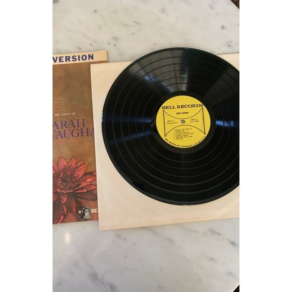 Vintage "The Voice of Sarah Vaughan" Vinyl Record - Picture 2 of 3
